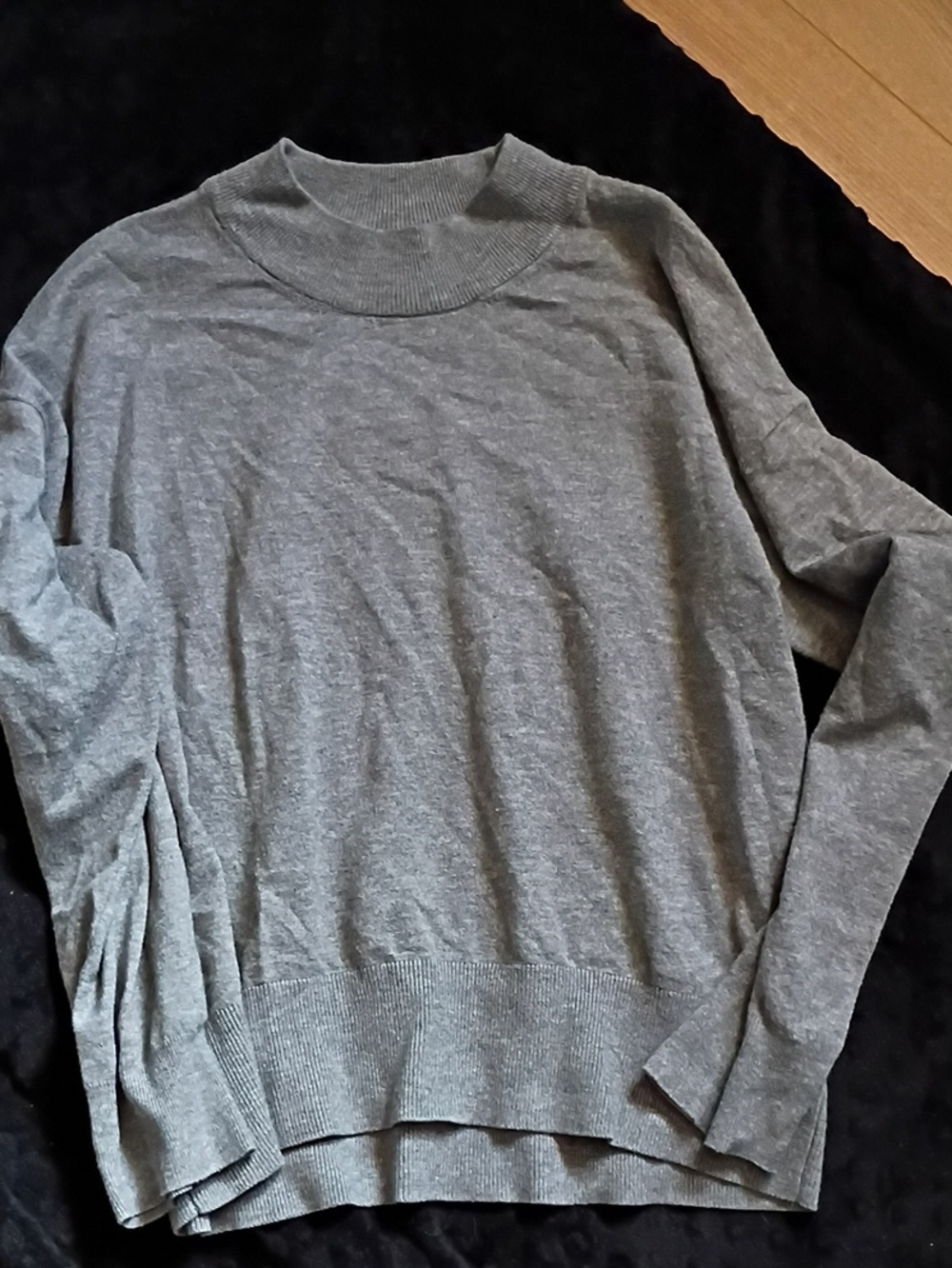 a new day Women's Heather Gray Crewneck Sweater